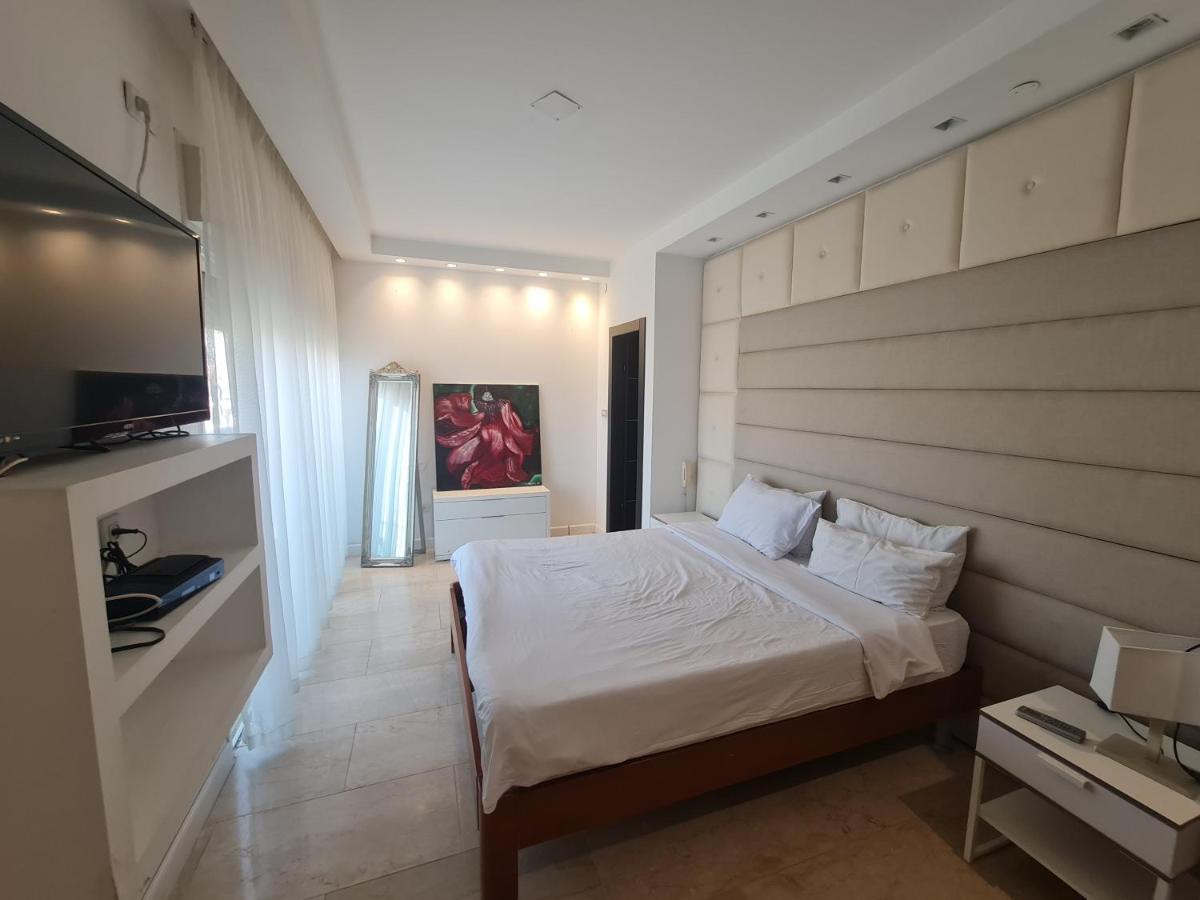 La-Palmore Luxury Apart-Residense Resort With Pool First Line Sea Side Eilat Exterior photo